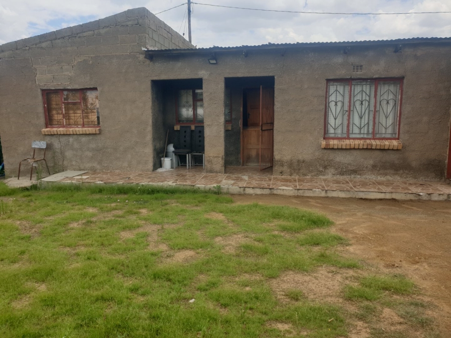 3 Bedroom Property for Sale in Botshabelo Free State